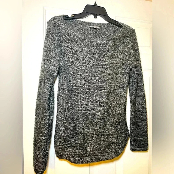 Athleta Gray/Black Heathered Fine Merino Wool Sweater Size XS Pockets Boat Neck - Picture 1 of 9